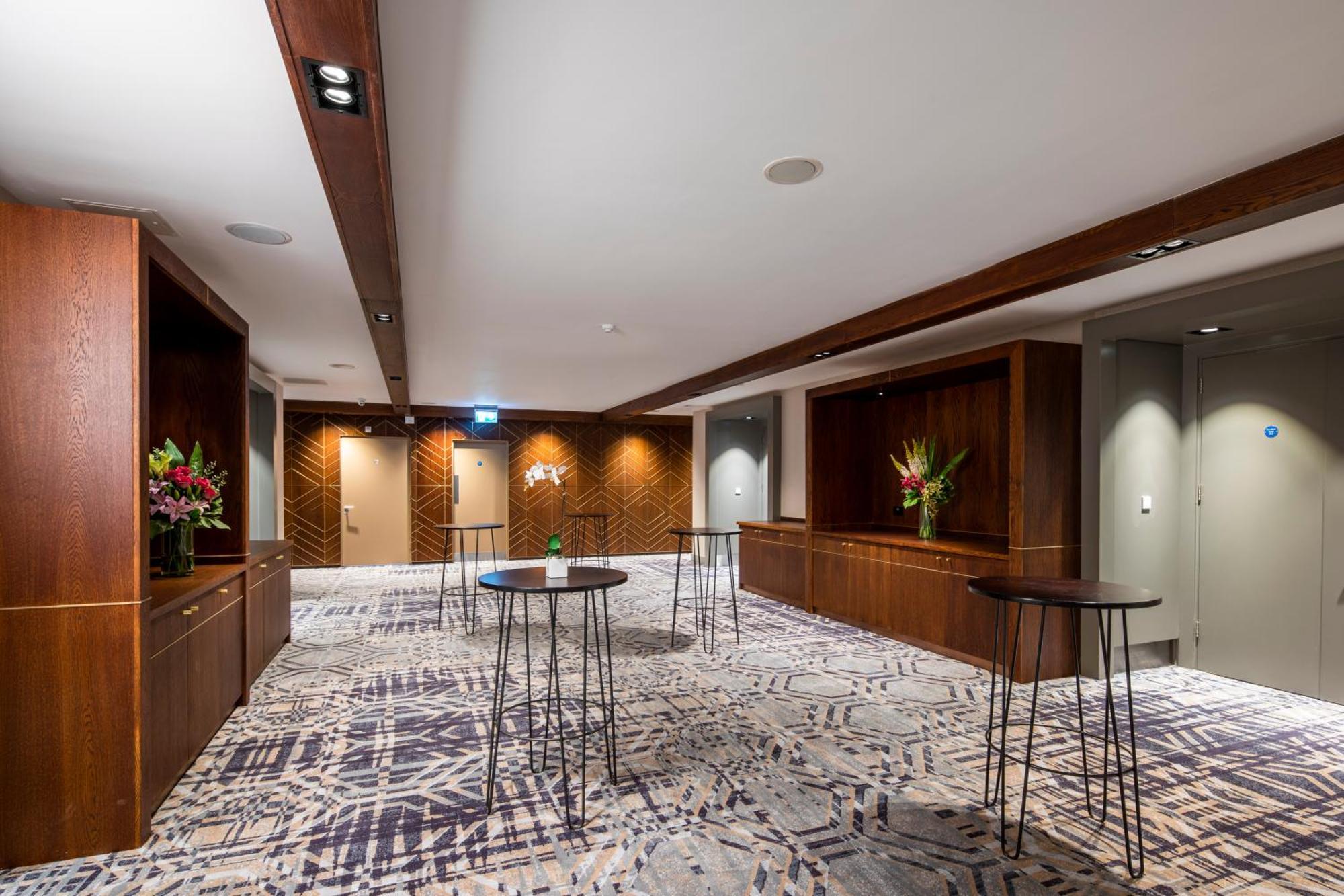 Radisson Blu Royal Hotel ดับลิน ภายนอก รูปภาพ